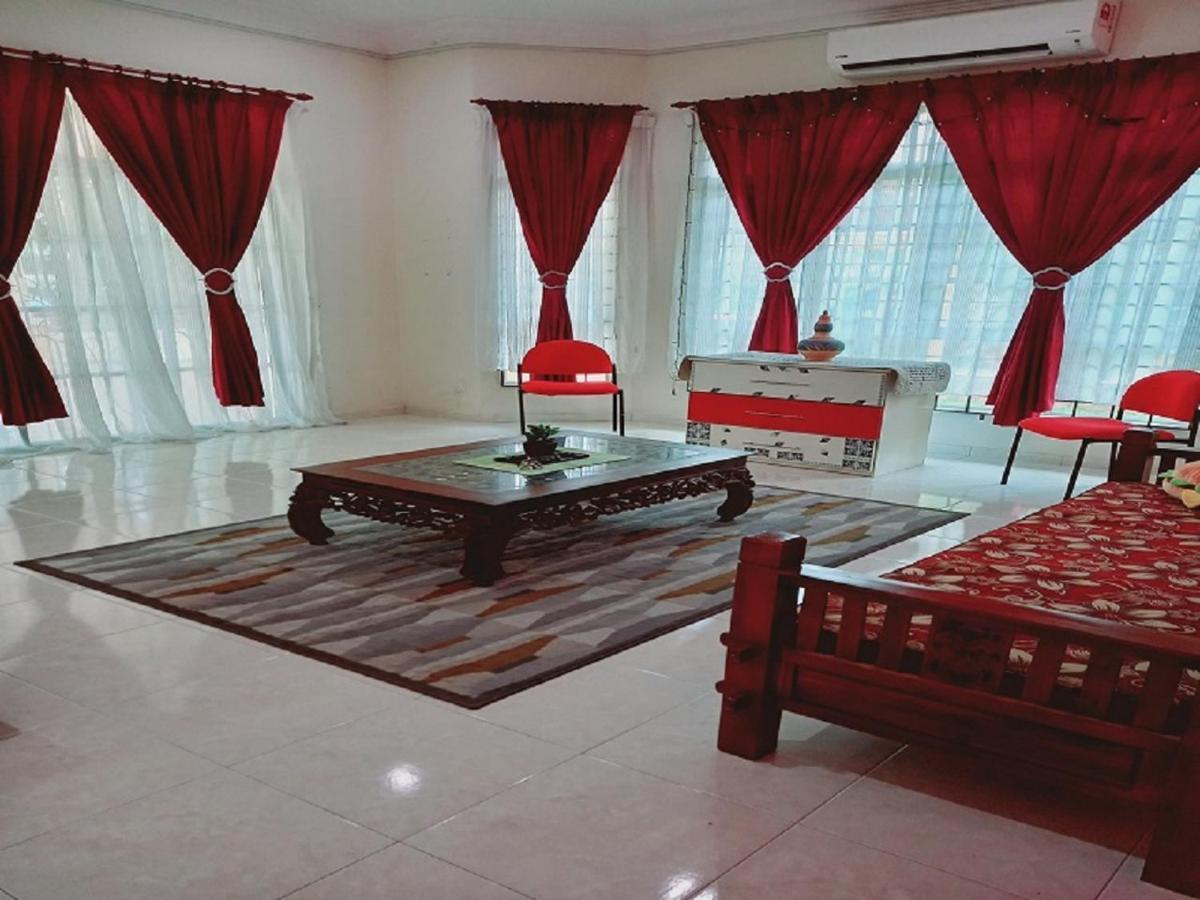 Bukit Baru Homestay Malacca Extérieur photo